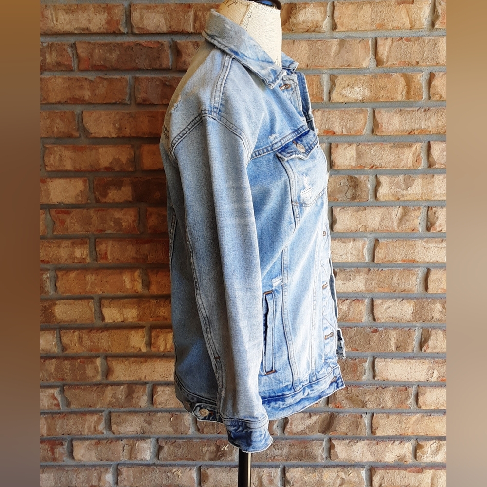Madewell Classic Blue Distressed Denim Jacket - Picture 3 of 7